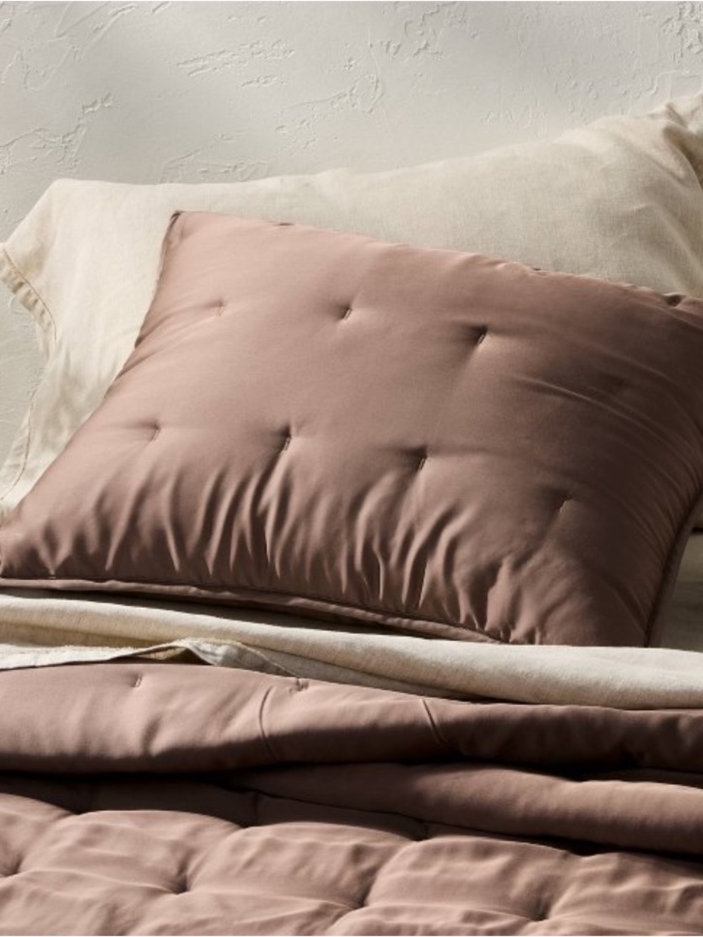 NEW Casaluna Dark Brown Rayon from Bamboo Quilt Pillow Sham, Standard